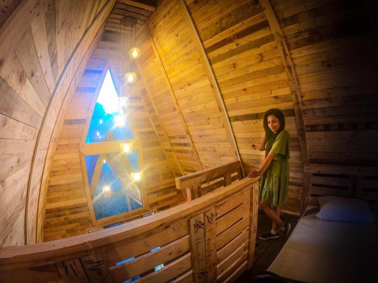 Hunters Wood Cabins Νουβάρα Ελίγια Εξωτερικό φωτογραφία