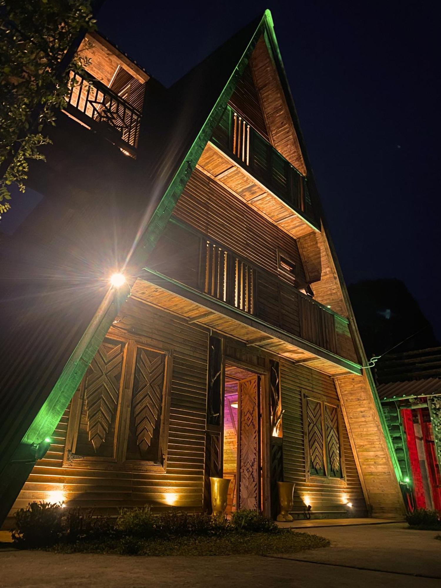 Hunters Wood Cabins Νουβάρα Ελίγια Εξωτερικό φωτογραφία